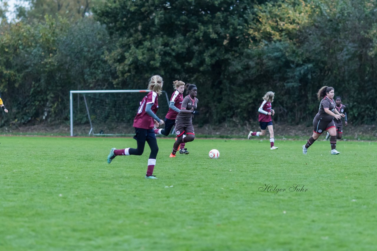 Bild 226 - C-Juniorinnen Halstenbek-Rellingen - St.Pauli : Ergebnis: 0:5